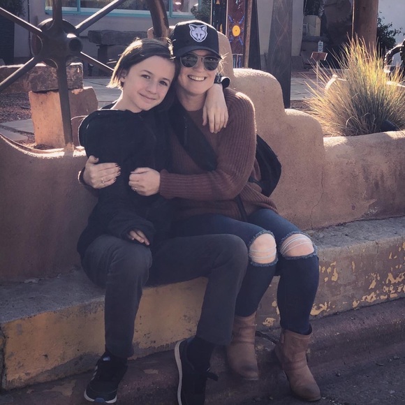 Meet your Posher, Kelly - Picture 1 of 1